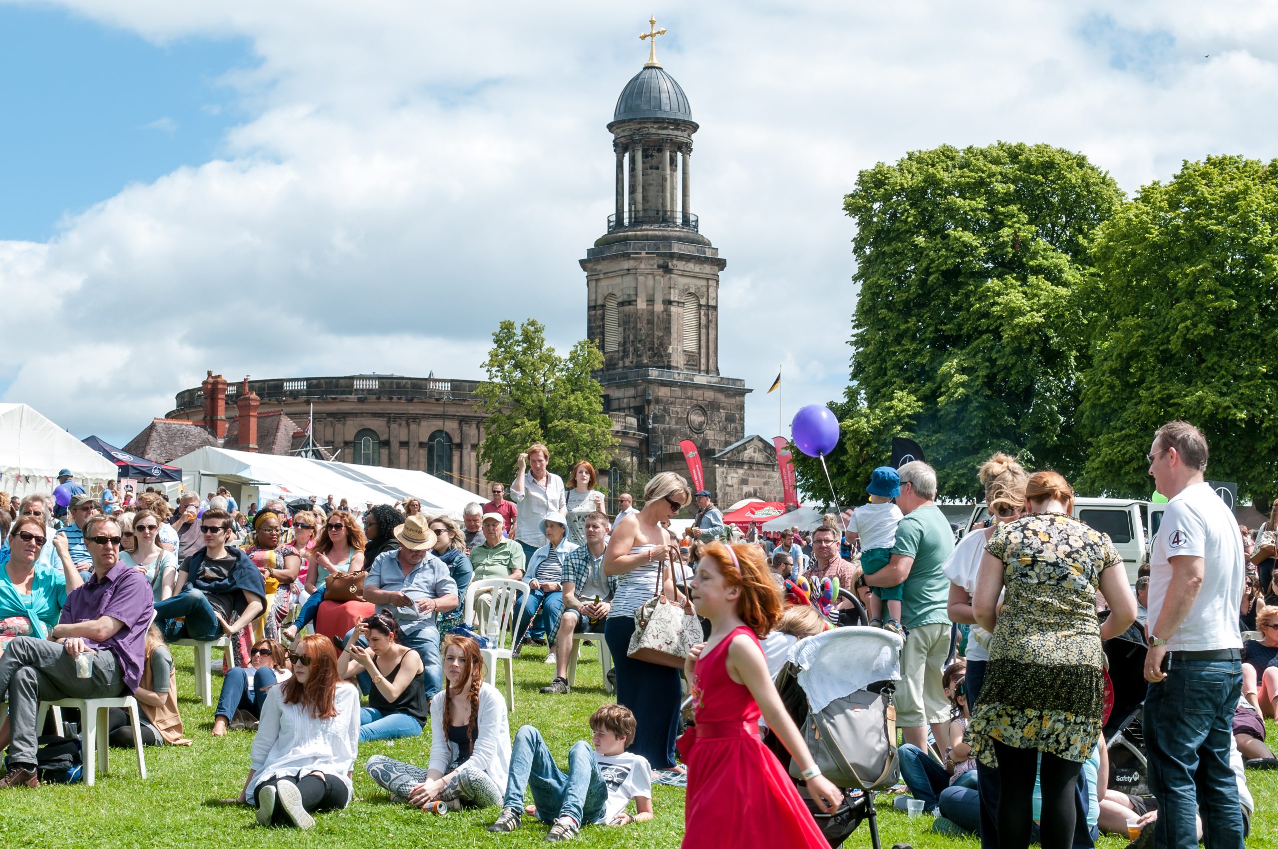 258-SFF15-Crowd-St-CHads-scaled